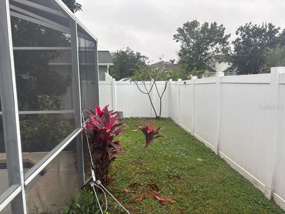 На продажу: $329,900 (3 спален, 2 ванн, 1237 Квадратных фут)