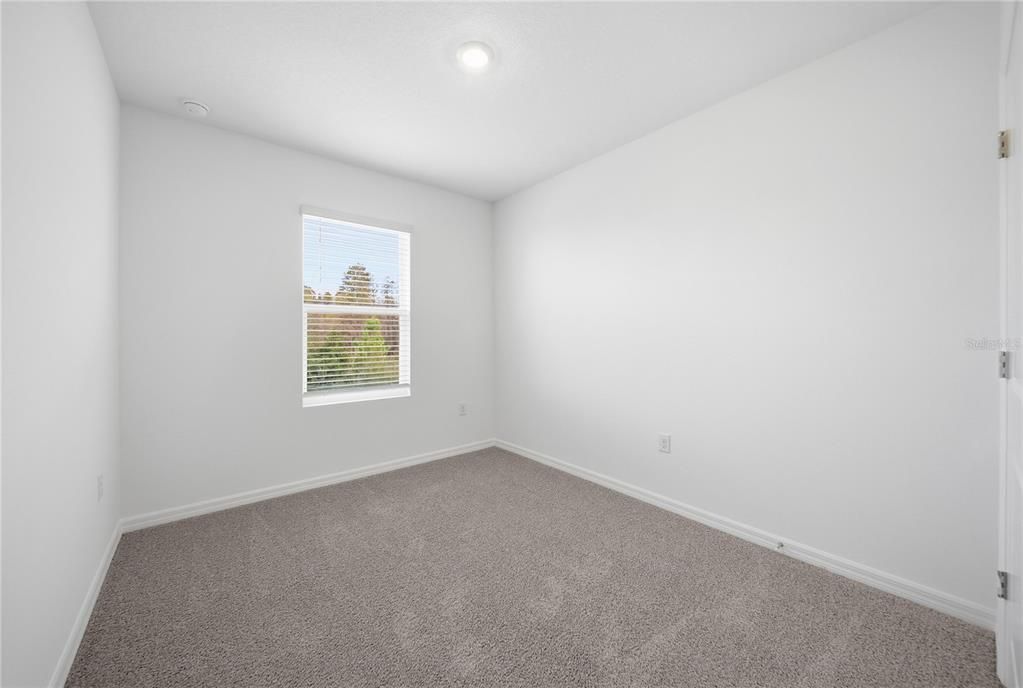 For Rent: $2,300 (3 beds, 2 baths, 1463 Square Feet)