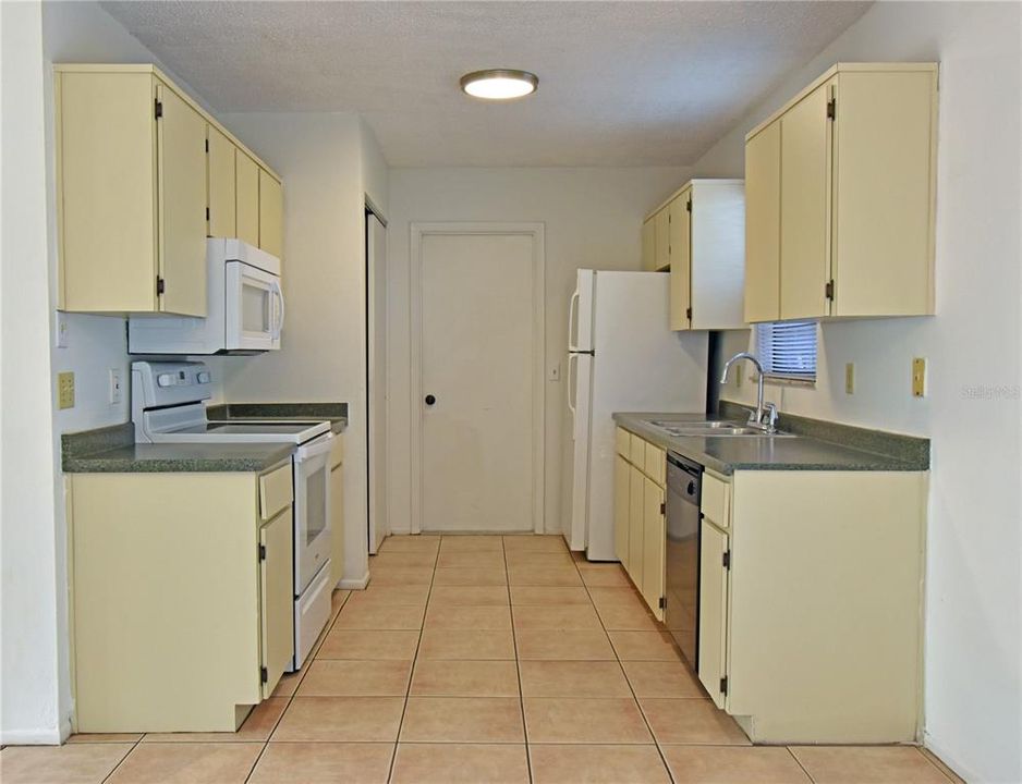 En Renta: $1,650 (3 camas, 2 baños, 1114 Pies cuadrados)