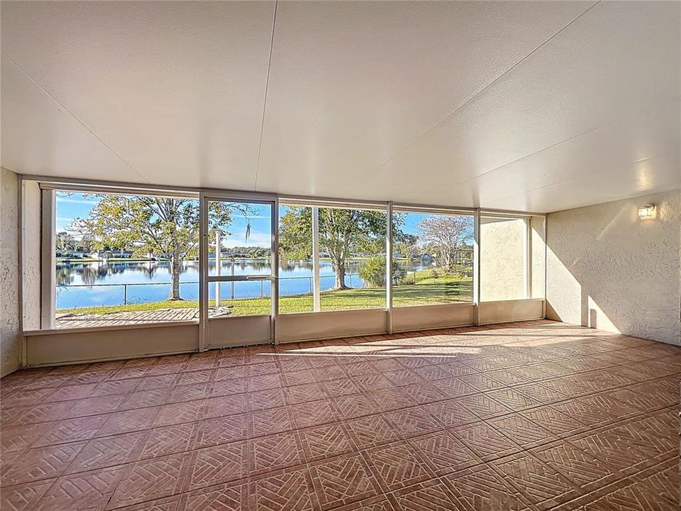 For Sale: $479,900 (3 beds, 2 baths, 1651 Square Feet)