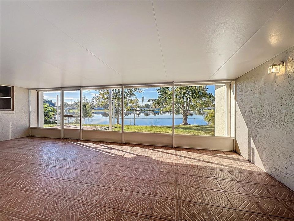 For Sale: $479,900 (3 beds, 2 baths, 1651 Square Feet)