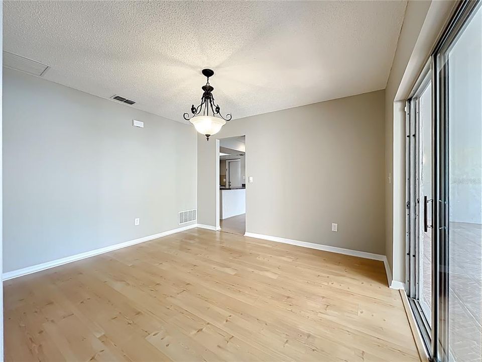 For Sale: $479,900 (3 beds, 2 baths, 1651 Square Feet)