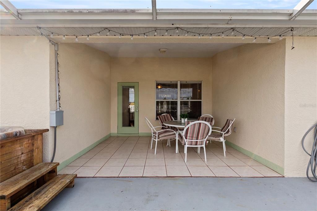 待售: $325,000 (4 贝兹, 2 浴室, 1846 平方英尺)