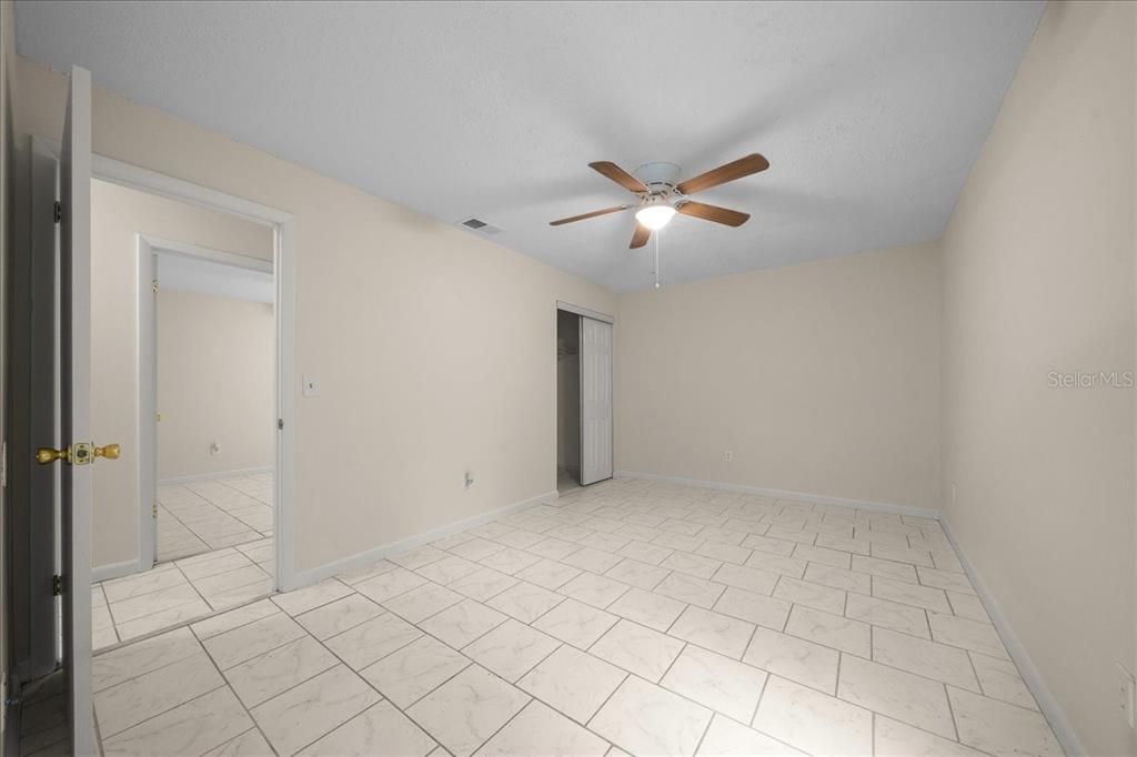 For Sale: $274,900 (3 beds, 1 baths, 1175 Square Feet)