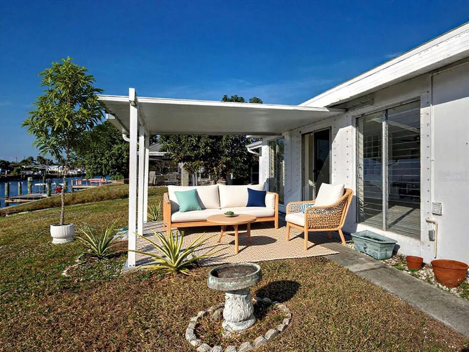 На продажу: $242,500 (3 спален, 2 ванн, 1505 Квадратных фут)