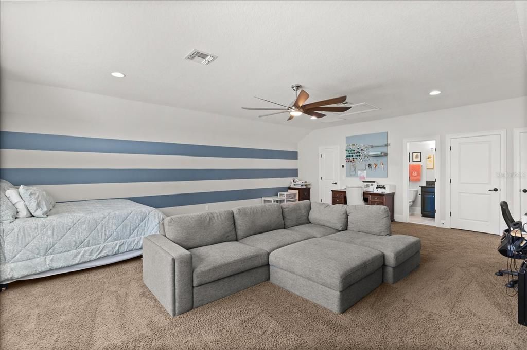 待售: $2,775,000 (5 贝兹, 5 浴室, 4026 平方英尺)