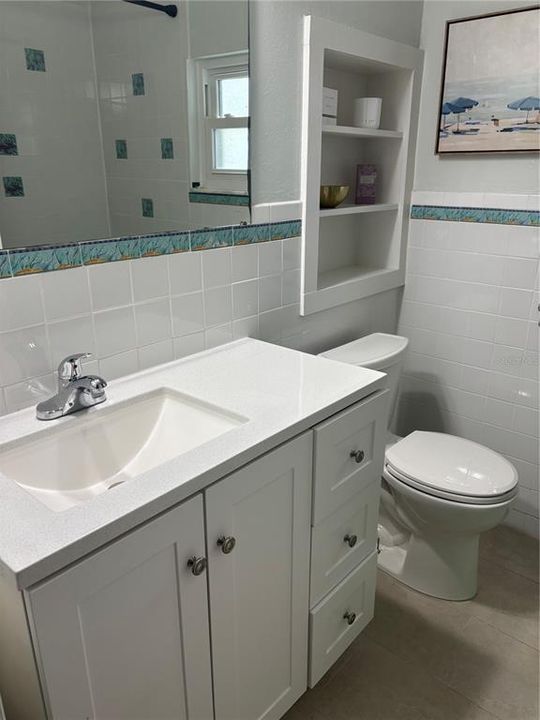 For Sale: $399,900 (2 beds, 1 baths, 904 Square Feet)