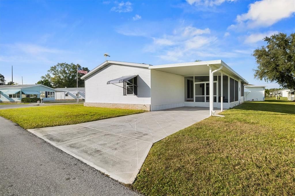 На продажу: $185,000 (3 спален, 2 ванн, 1296 Квадратных фут)