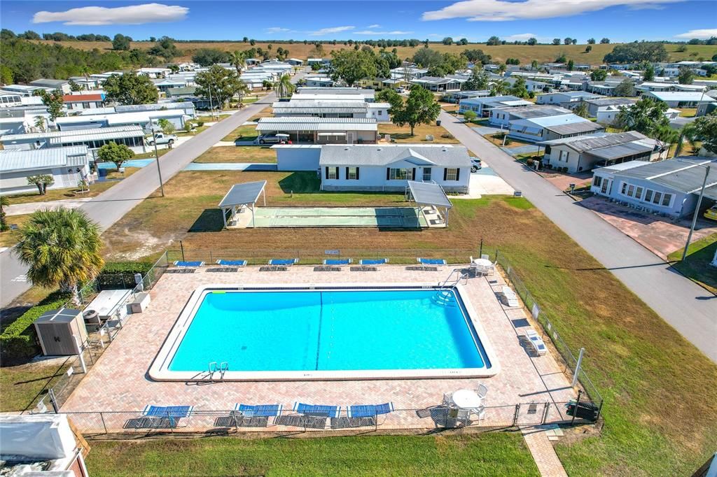 На продажу: $185,000 (3 спален, 2 ванн, 1296 Квадратных фут)