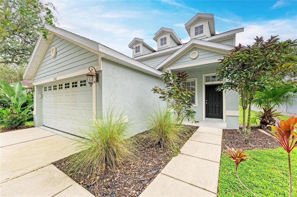 出租: $2,500 (4 贝兹, 2 浴室, 1868 平方英尺)