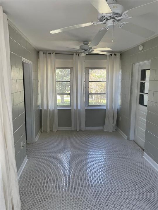 For Rent: $1,825 (2 beds, 2 baths, 1120 Square Feet)