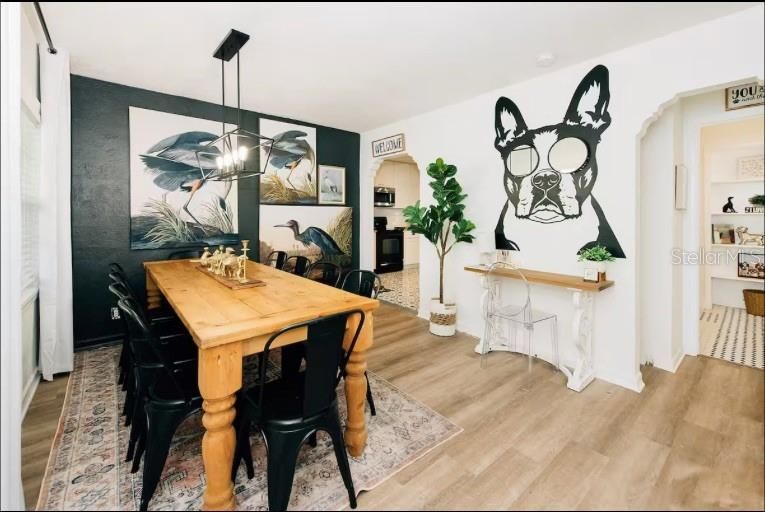 For Rent: $4,500 (4 beds, 2 baths, 1599 Square Feet)