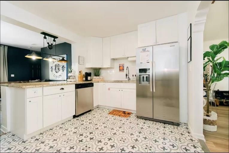 For Rent: $4,500 (4 beds, 2 baths, 1599 Square Feet)