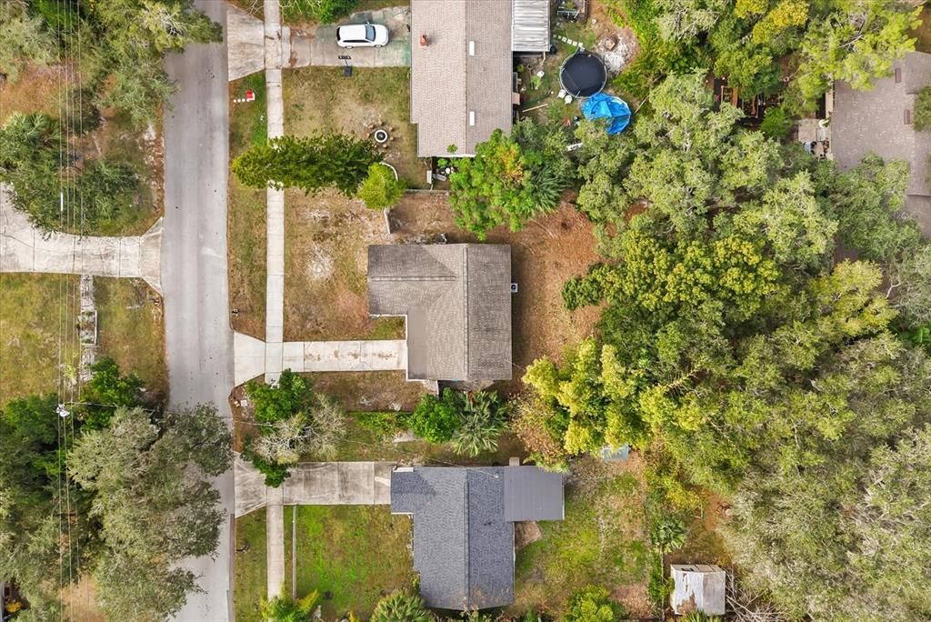 На продажу: $249,900 (2 спален, 1 ванн, 1006 Квадратных фут)