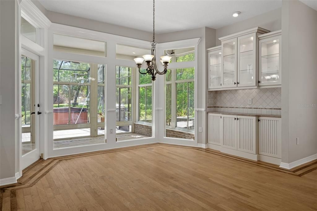 待售: $699,900 (4 贝兹, 3 浴室, 3637 平方英尺)