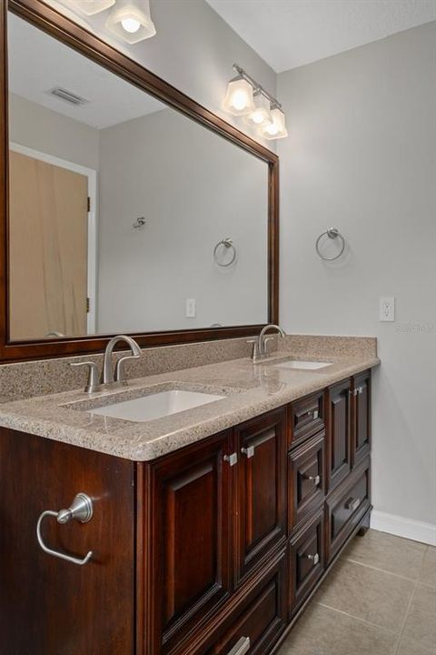 待售: $699,900 (4 贝兹, 3 浴室, 3637 平方英尺)