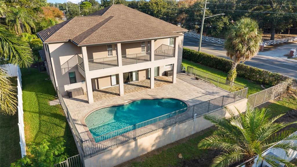 For Sale: $925,000 (5 beds, 3 baths, 3436 Square Feet)