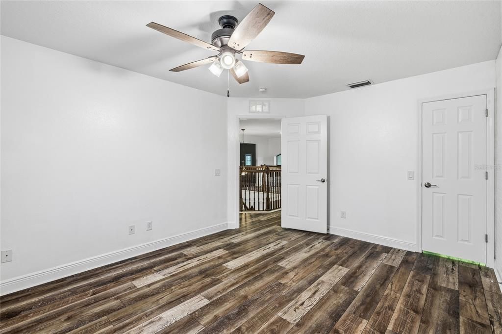 For Sale: $925,000 (5 beds, 3 baths, 3436 Square Feet)