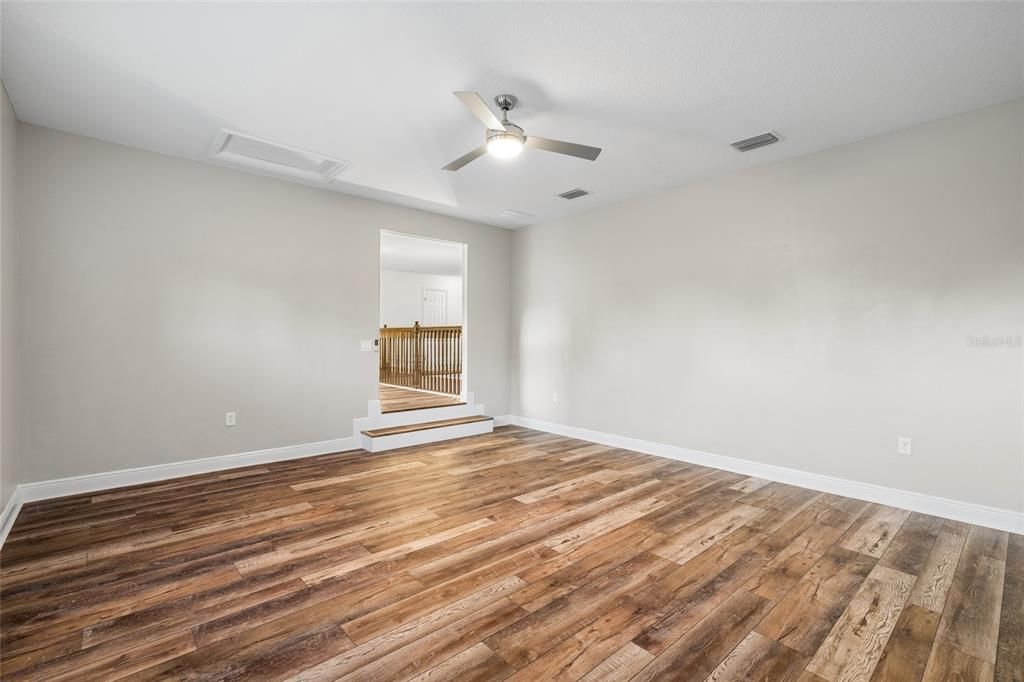 For Sale: $925,000 (5 beds, 3 baths, 3436 Square Feet)