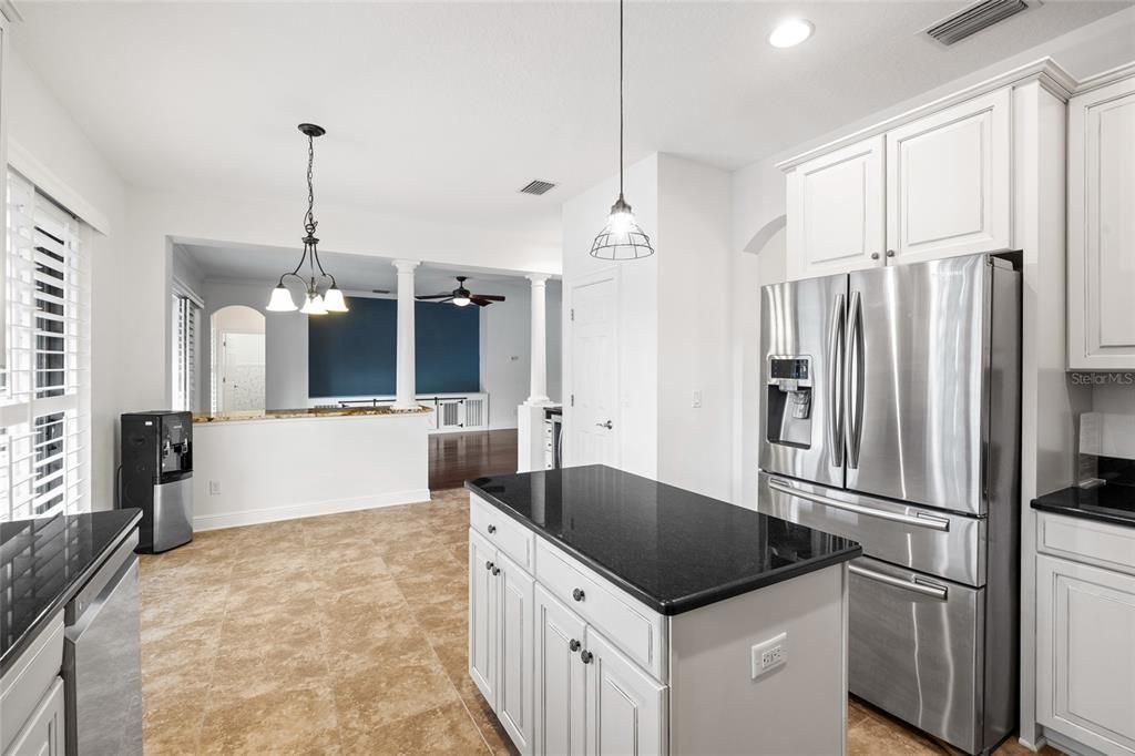 For Sale: $925,000 (5 beds, 3 baths, 3436 Square Feet)