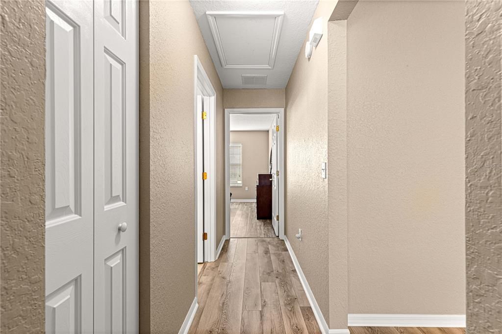 На продажу: $309,900 (2 спален, 2 ванн, 1822 Квадратных фут)