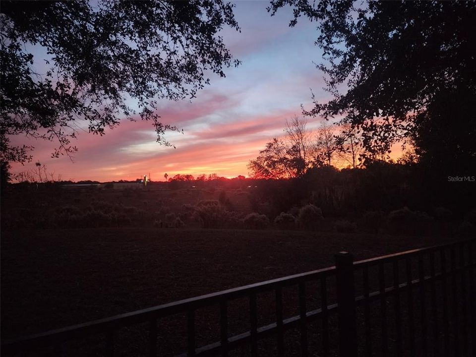 На продажу: $309,900 (2 спален, 2 ванн, 1822 Квадратных фут)