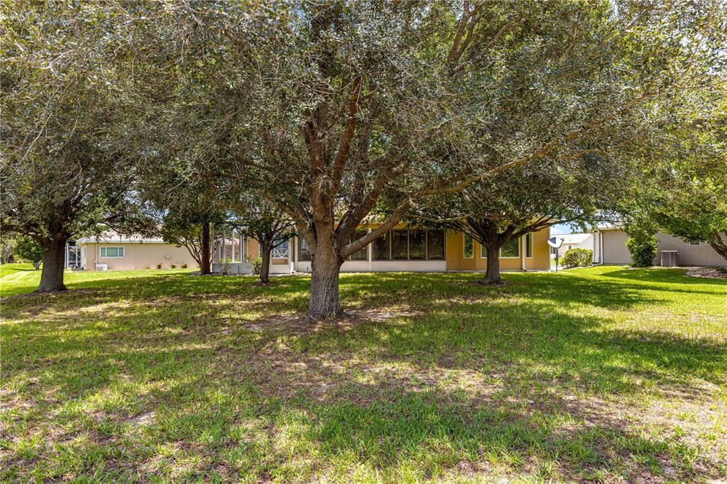 На продажу: $309,900 (2 спален, 2 ванн, 1822 Квадратных фут)