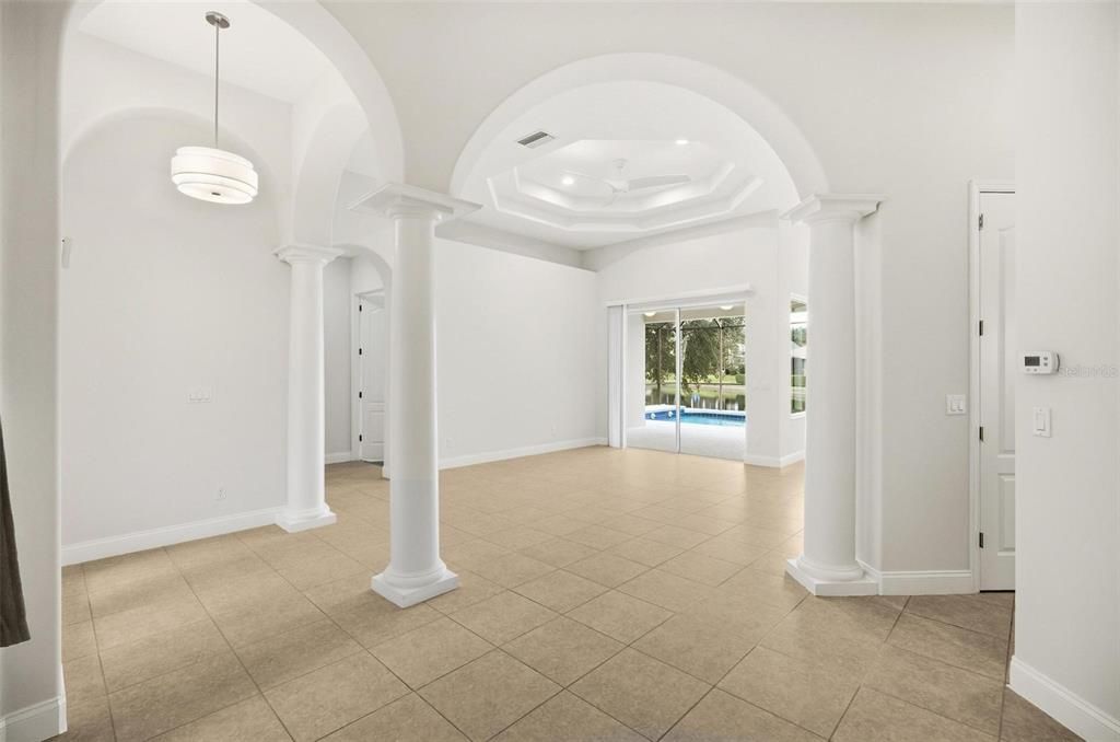 В аренду: $3,800 (3 спален, 3 ванн, 2400 Квадратных фут)