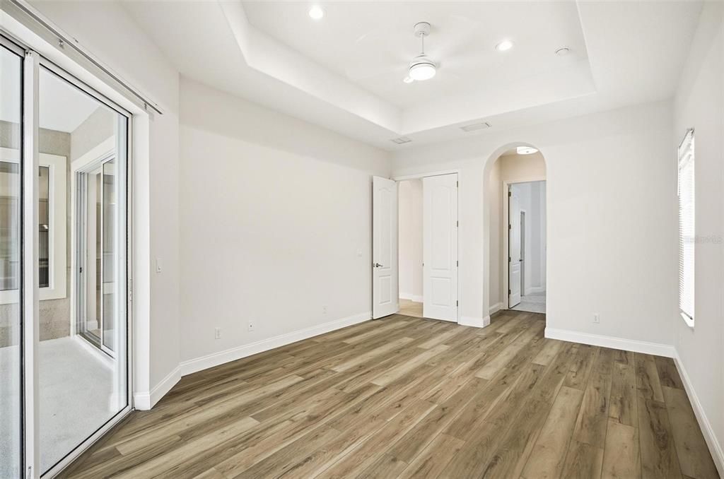 В аренду: $3,800 (3 спален, 3 ванн, 2400 Квадратных фут)