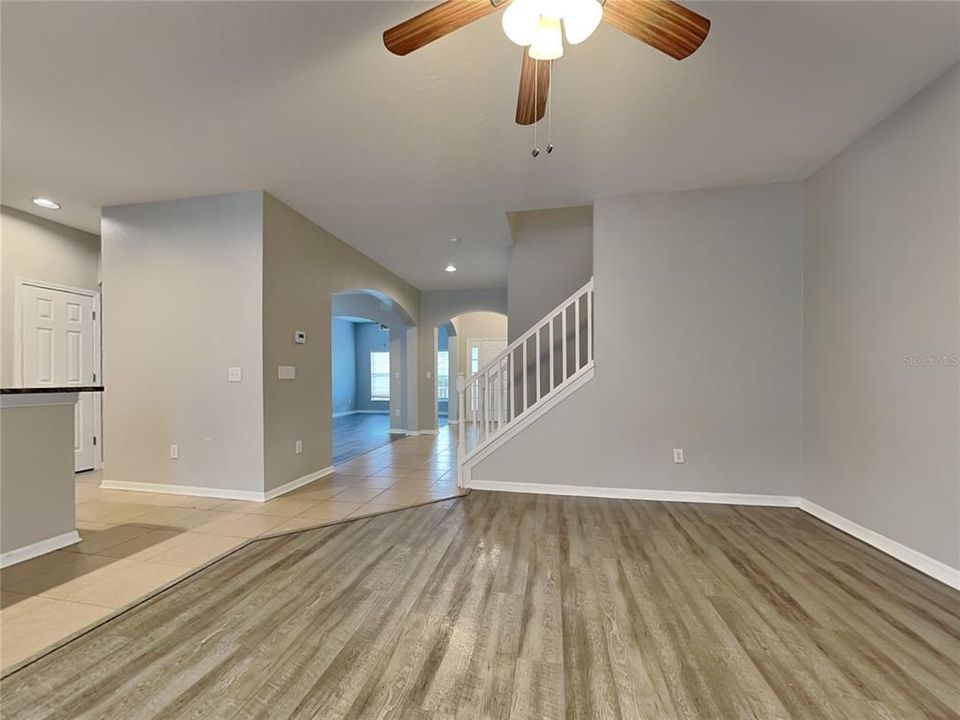 En Renta: $2,699 (4 camas, 2 baños, 2340 Pies cuadrados)