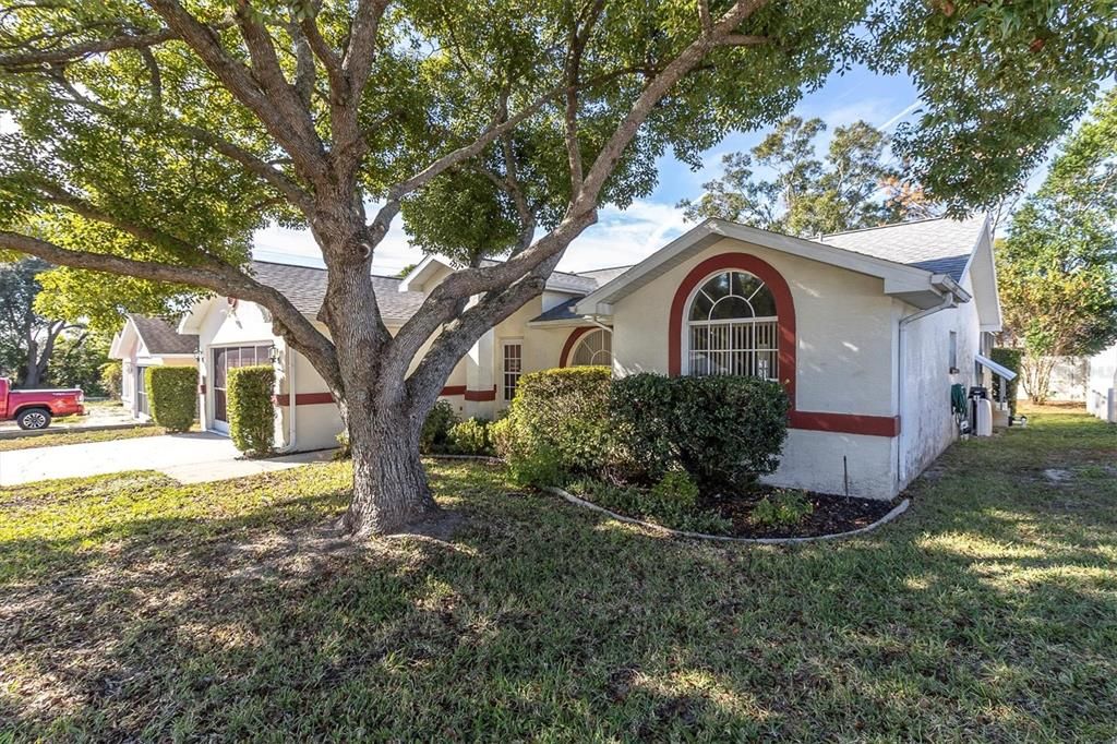 For Sale: $269,900 (3 beds, 2 baths, 1254 Square Feet)