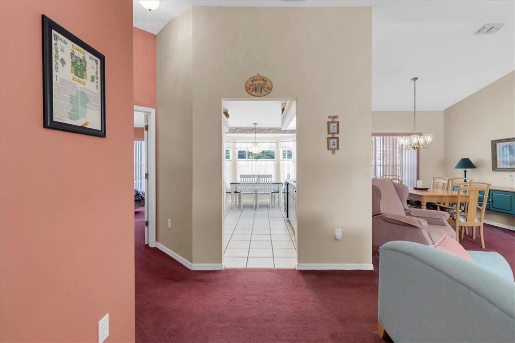 For Sale: $269,900 (3 beds, 2 baths, 1254 Square Feet)