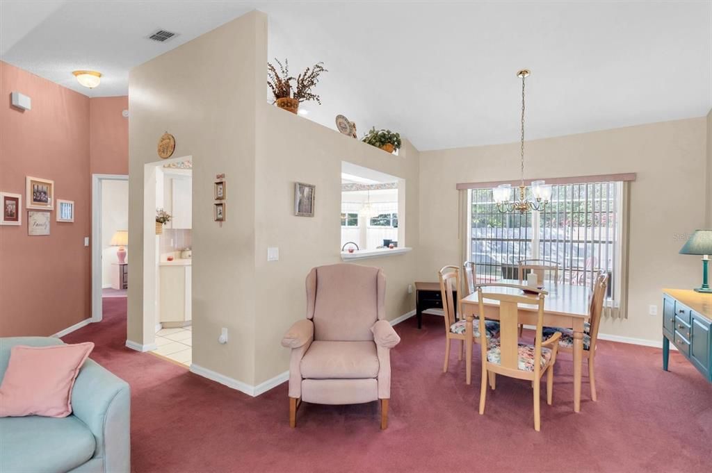 For Sale: $269,900 (3 beds, 2 baths, 1254 Square Feet)