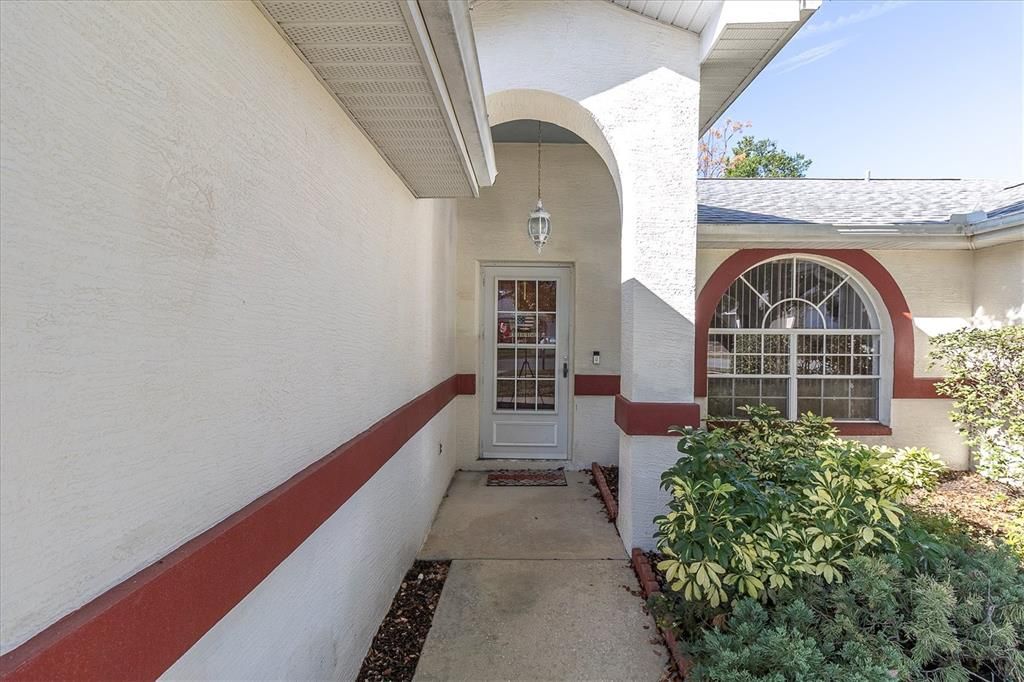 For Sale: $269,900 (3 beds, 2 baths, 1254 Square Feet)