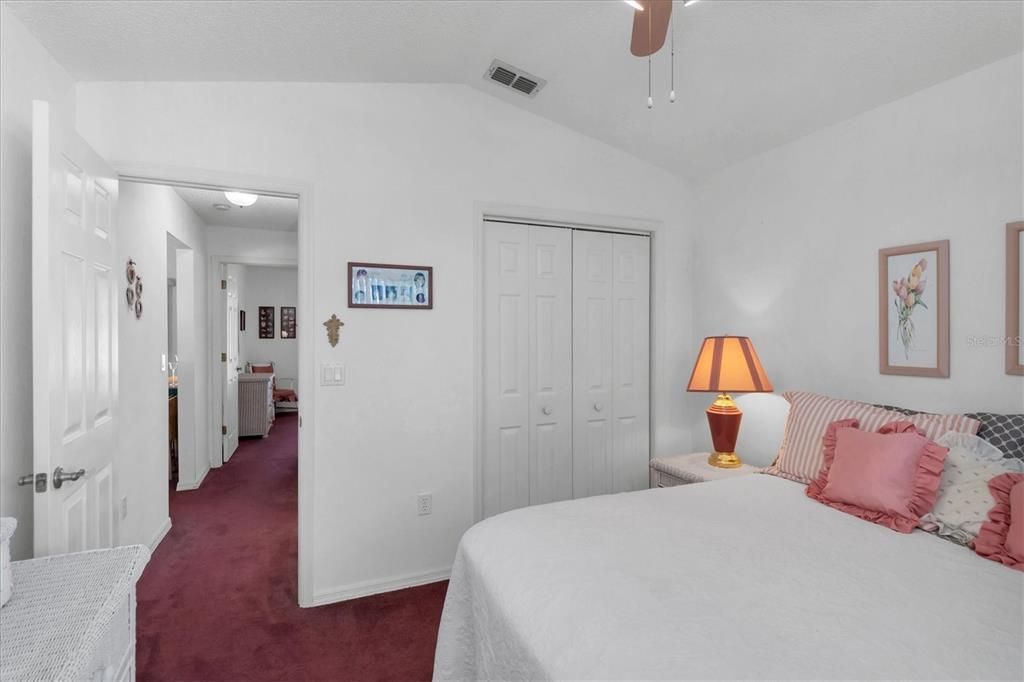 For Sale: $269,900 (3 beds, 2 baths, 1254 Square Feet)