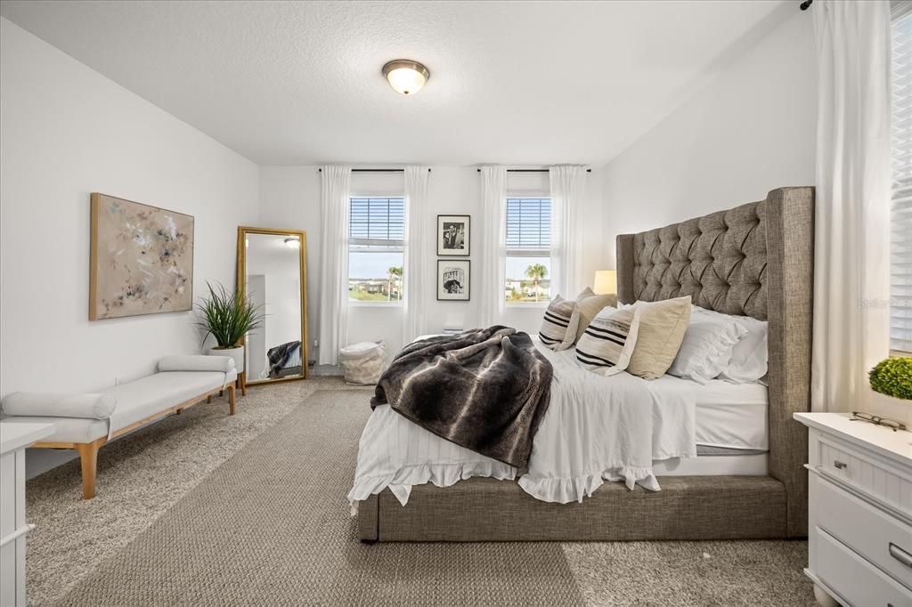 待售: $393,000 (4 贝兹, 2 浴室, 2109 平方英尺)