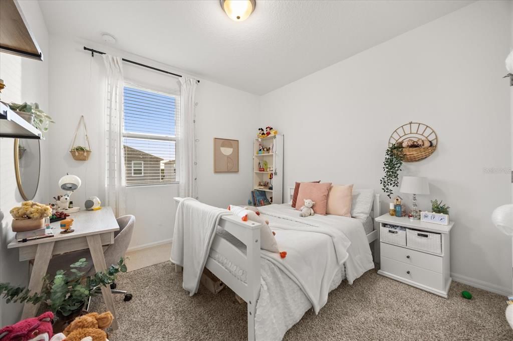 待售: $393,000 (4 贝兹, 2 浴室, 2109 平方英尺)