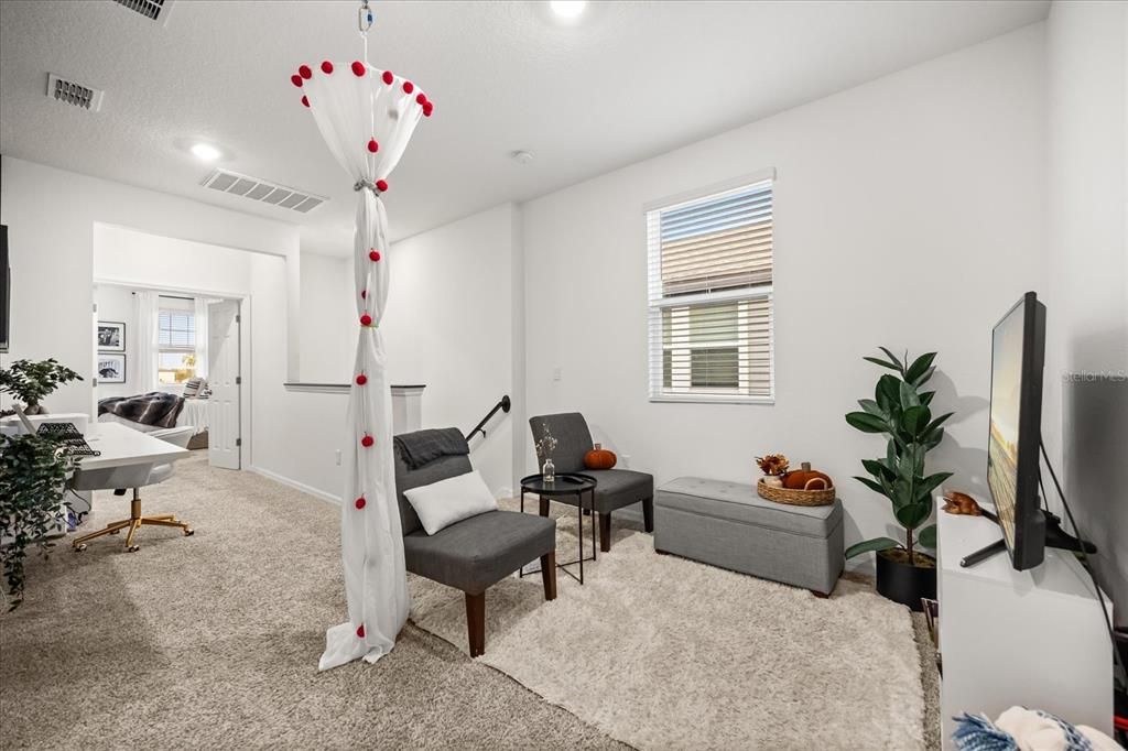 待售: $393,000 (4 贝兹, 2 浴室, 2109 平方英尺)