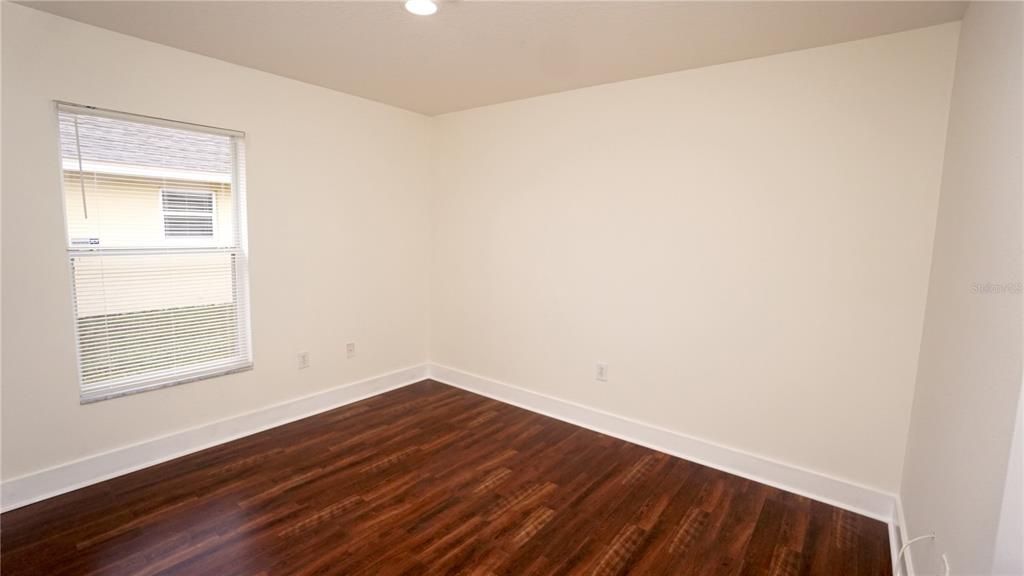 For Rent: $2,650 (4 beds, 2 baths, 1654 Square Feet)