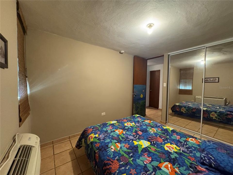 For Rent: $1,850 (3 beds, 2 baths, 1200 Square Feet)