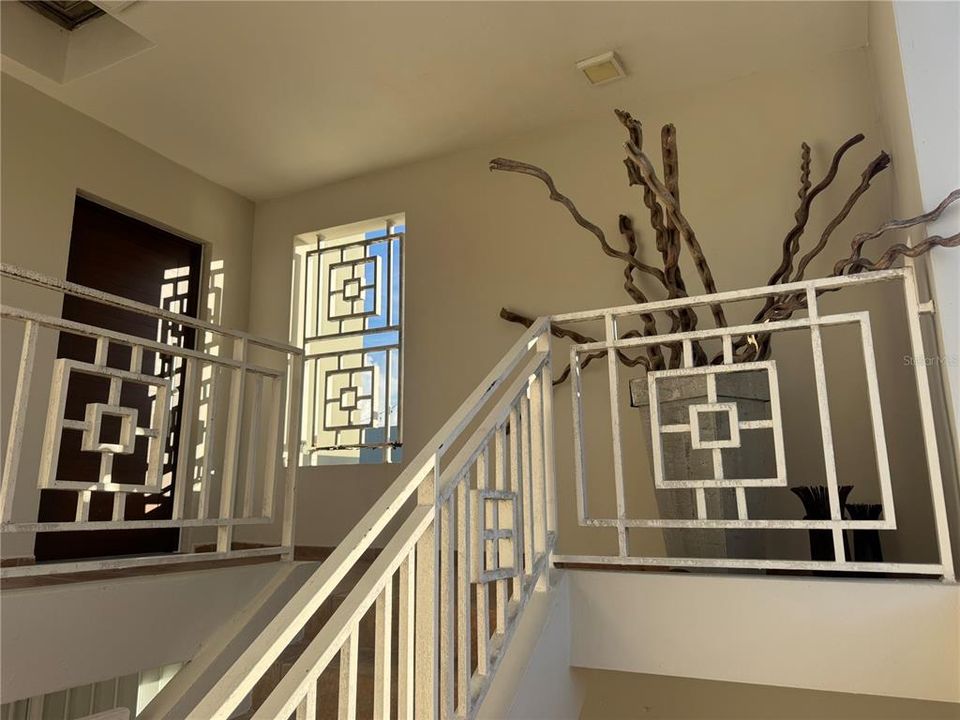 For Rent: $1,850 (3 beds, 2 baths, 1200 Square Feet)