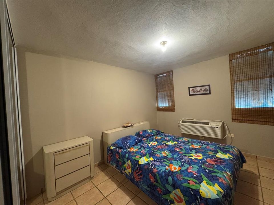 For Rent: $1,850 (3 beds, 2 baths, 1200 Square Feet)