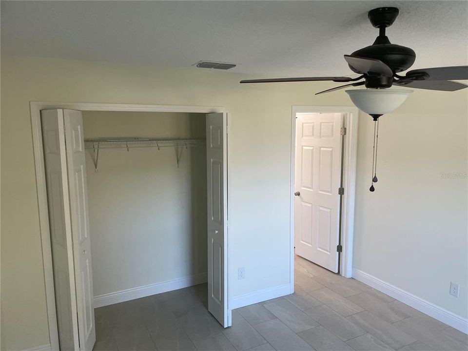 For Rent: $1,895 (3 beds, 2 baths, 1299 Square Feet)