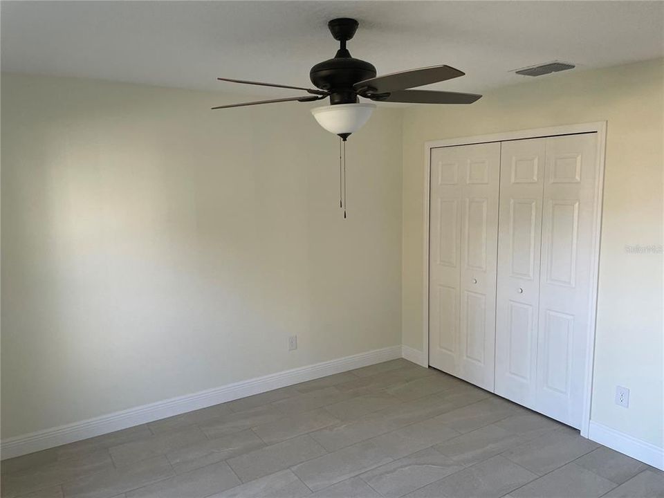 For Rent: $1,895 (3 beds, 2 baths, 1299 Square Feet)