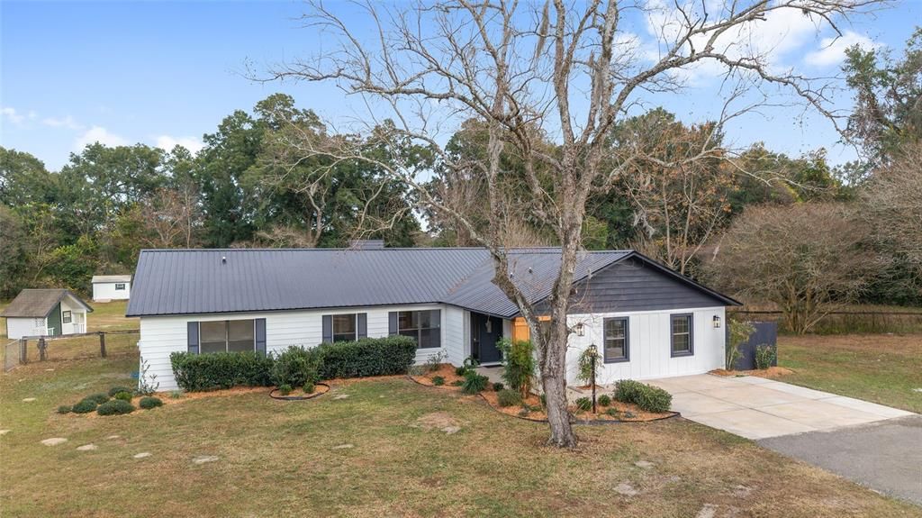 На продажу: $949,000 (4 спален, 3 ванн, 3300 Квадратных фут)