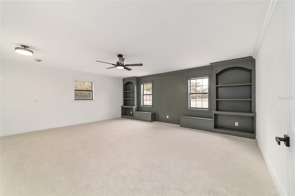 На продажу: $949,000 (4 спален, 3 ванн, 3300 Квадратных фут)