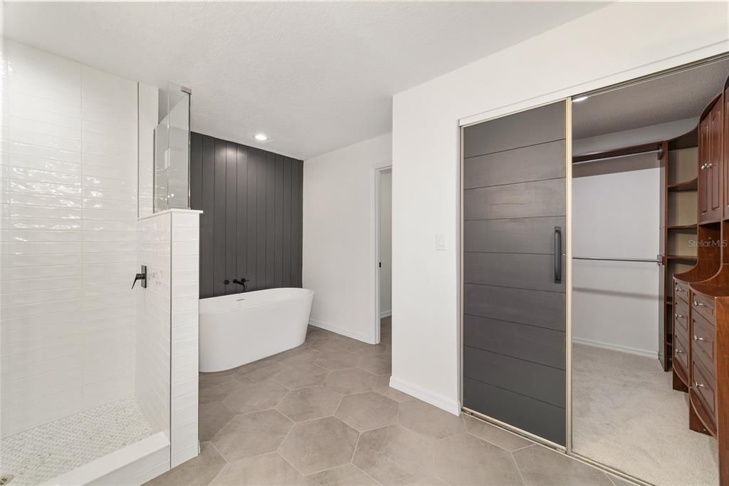 На продажу: $949,000 (4 спален, 3 ванн, 3300 Квадратных фут)