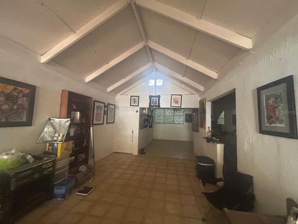 На продажу: $240,000 (4 спален, 2 ванн, 1200 Квадратных фут)