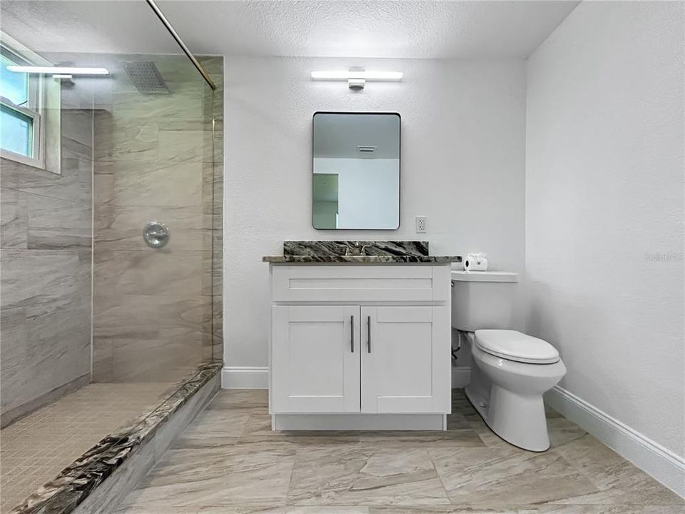 For Sale: $475,000 (3 beds, 2 baths, 1300 Square Feet)