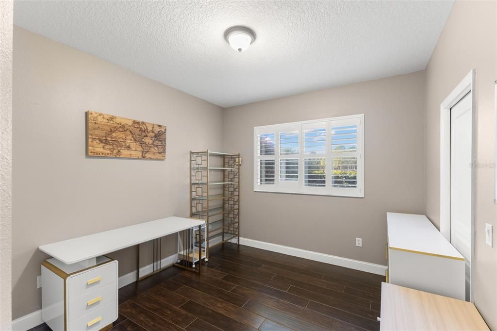 На продажу: $669,000 (4 спален, 3 ванн, 2281 Квадратных фут)